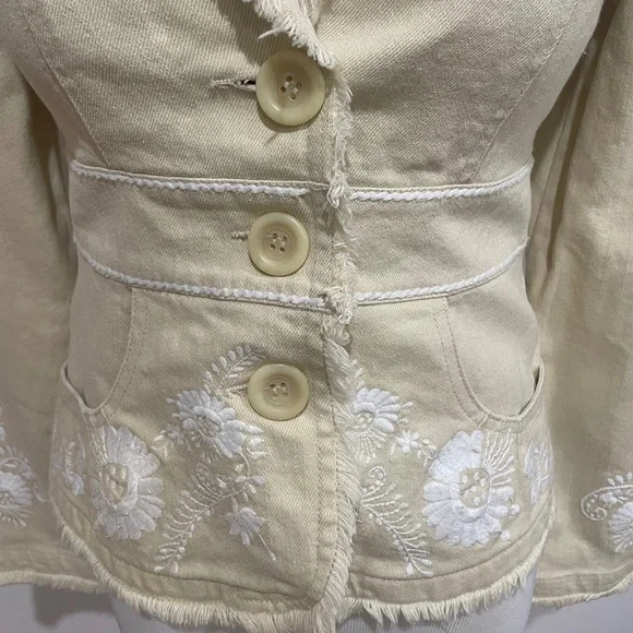 White House Black Market Size 6 Light Tan Embroidered Jacket - Picture 4 of 8